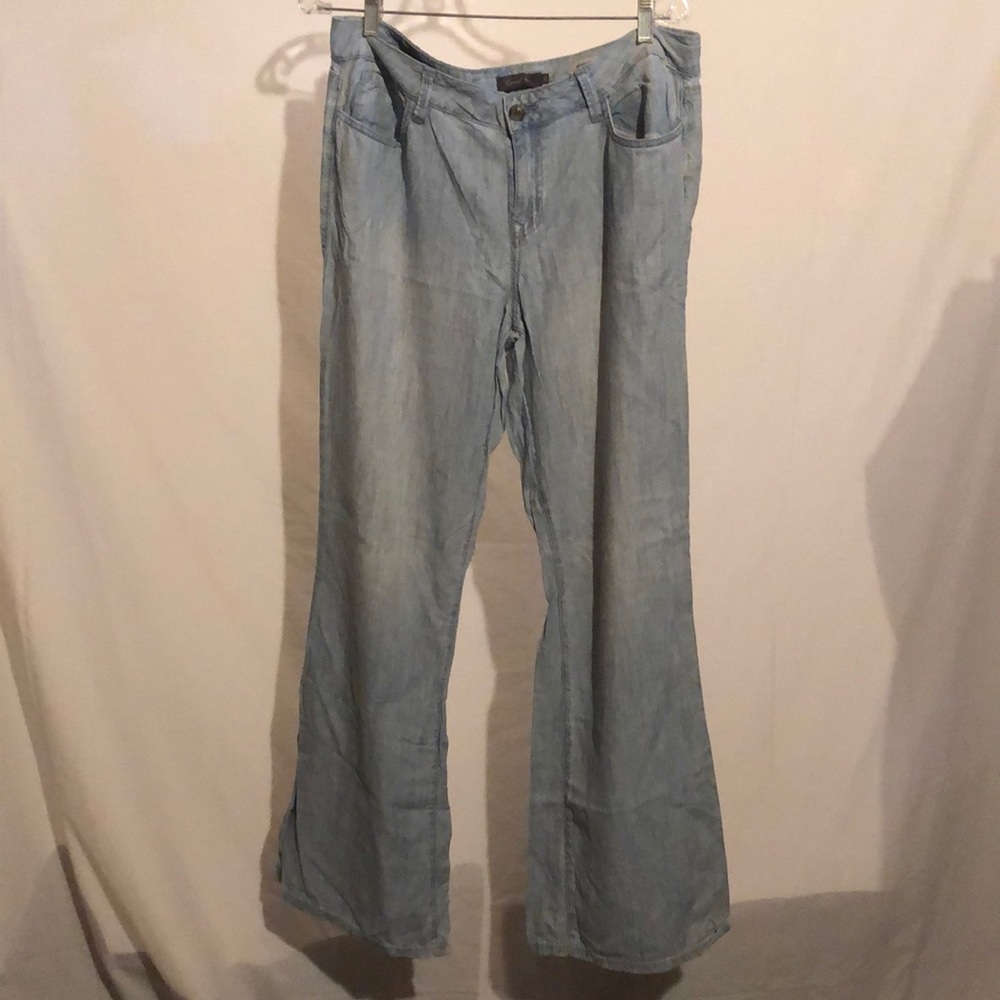Level 99 Newport Wide Leg Jean